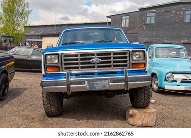 Saint-Petersburg, Russia - May 28, 2022: The The Legendary American SUV Ford Bronco 1983 Shown At The Custom Auto-show 2022.