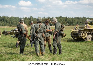 20,364 Ww2 german soldier Images, Stock Photos & Vectors | Shutterstock