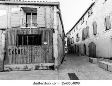 Saint-Remi De Provence, France - May 2019: A Garage In An Empty Street. Editorial