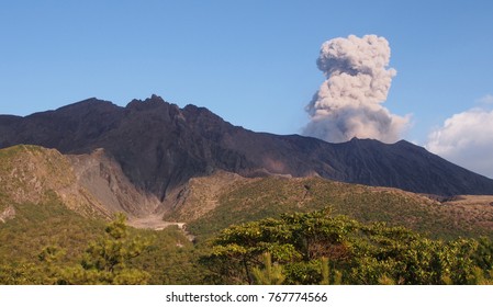 Sakurajima - A Volcano Near Kagoshima, Japan - Erupting. Japan Has A Large Number Of Active Volcanoes And Seismic Activity, Due To Its Position On The Ring Of Fire.