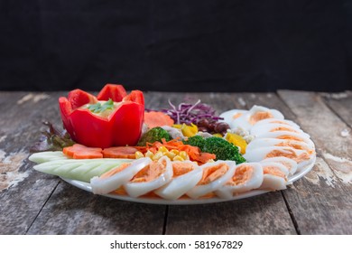 Salad with egg