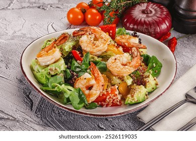 Salad with prawn, avocado and quinoa