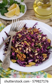 Salad Red Coleslaw With Raisins And Crushed Walnut