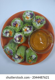 Salad With Rice Paper Wraps And Sweet And Sour Sauce