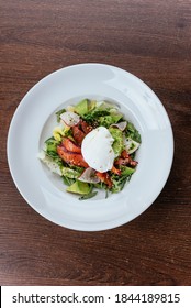 Salad With Salmon, Avacado And Egg