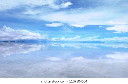 Salar De Uyuni Bolivia Images Stock Photos Vectors Shutterstock