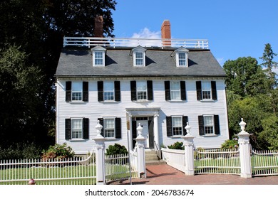 Salem, MA, USA, 9.13.21 - The Mansion From The Movie Hocus Pocus.  The Ropes Mansion Is A Georgian Colonial And A Historic Home In Addition To Being Made Famous From The Disney Film. 