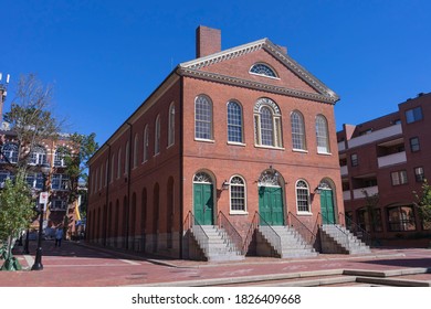 Salem, MA, USA, 9-5-2020: Looking At Town Hall With Blue Sky