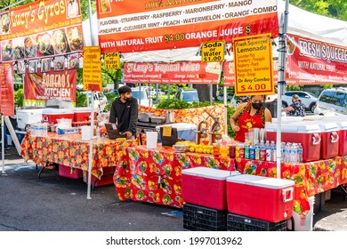 Salem, Oregon - 6-12-2021: Various Food Stalls At A Farmers Market In Salem Oregon