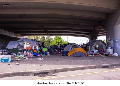 salem-oregon-usa-may-3rd-260nw-1967510179.jpg