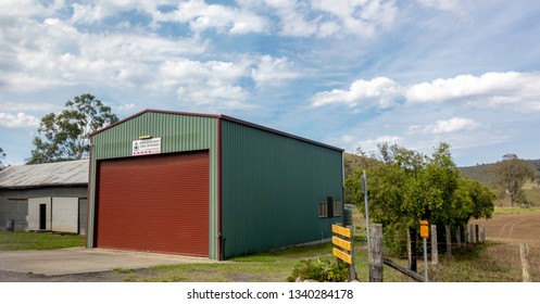 Salisbury, Australia - Dec 29, 2017: Bendolba/Salisbury Rural Fire Brigade Building Stands Along The Australian Countryside. Image Captured From A Fast Moving Vehicle.