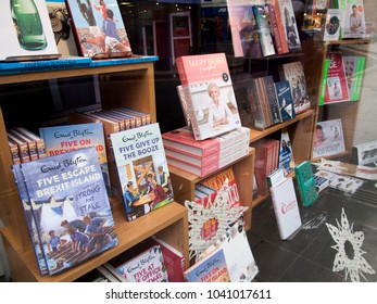 Selling Books Trader Images Stock Photos Vectors Shutterstock - 