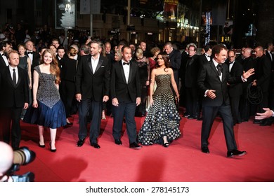 Salma Hayek attends the 'Il Racconto Dei Racconti' Premiere during the 68th annual Cannes Film Festival on May 14, 2015 in Cannes, France.