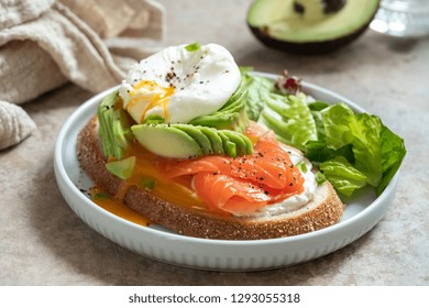 Salmon, Avocado And Poached Egg Sandwich, Healthy Eating