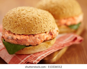 Salmon Burger