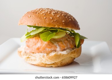 Salmon Burger