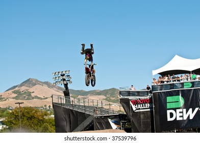 SALT LAKE CITY - SEPTEMBER 20: Mike Mason Competes In The FMX Jam At The 2009 Dew Tour Toyota Challenge On September 20, 2009 Held In Salt Lake City.