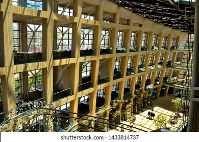 Salt Lake City, Utah / U.S.A. - June 8th 2019: Highest Floor At Salt Lake City Main Library Allowing You To Look Below On The Awesome Structural Integrity And Stand In Awe Of The Contemporary Design