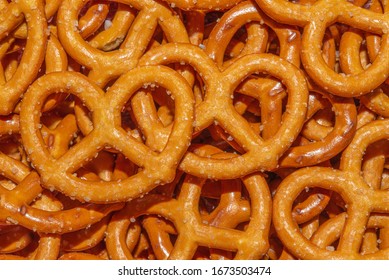 Salted Bavarian Pretzel Close-up, Beer Snack - Web Banner. Mini Pretzel, Fresh Baked Goods. Background Or Texture Of Fresh Baked Pastry. Background Of Pretzels.