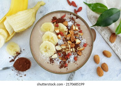 Salted Caramel Smoothie Bowl With Banana And Almonds