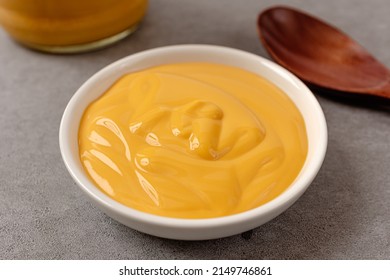 Salty Dipping Sauce With Cheddar Cheese