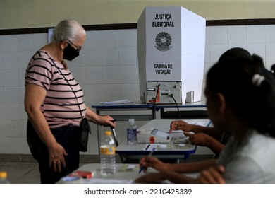 Salvador, Bahia, Brazil - October 2, 2022: Poll Workers Working In The Voting Section Of A Public School During General Elections In The City Of Salvador