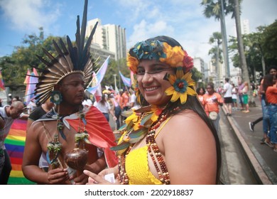 Salvador, Bahia, Brazil - September 7, 2022: Indigenous People Of The Pataxo Ethnicity Protest During The Cry Of The Excluded In Downtown Salvador.