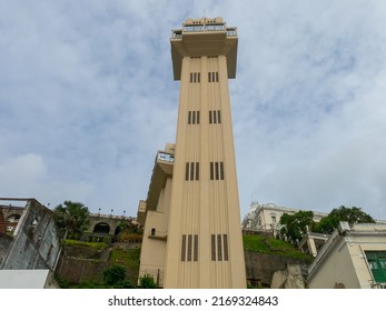 SALVADOR DE BAHIA, BRAZIL - CIRCA MAY 2015: The Elevador Lacerda (Elevator) that joins the high and low part of the city of Salvador.