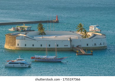 Salvador/Bahia/Brazil - 01 02 2017: View Of São Marcelo Fort And Todos Os Santos Bay