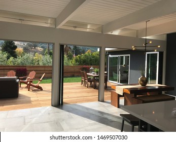 Sam Rafael, California/USA: July 15, 2019: Indoor Outdoor Living Space In A Classic Mid Century Eichler Home In California