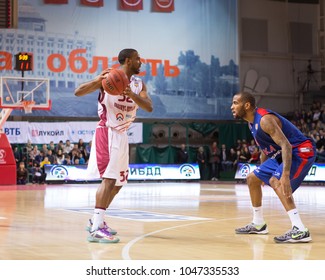 SAMARA, RUSSIA - DECEMBER 01: BC Krasnye Krylia Guard Aaron Miles #32 With Ball Goes Against A BC CSKA Player On December 01, 2013 In Samara, Russia.
