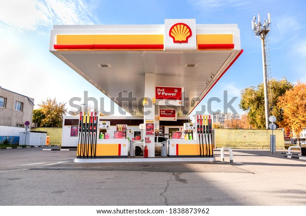 Samara, Russia -\
October 8, 2020: Shell gas station in sunny day. Shell V-power\
petrol station. Royal Dutch Shell is an Anglo-Dutch multinational\
oil and gas company