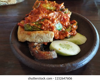 Sambal Penyet With Smoked Stingray