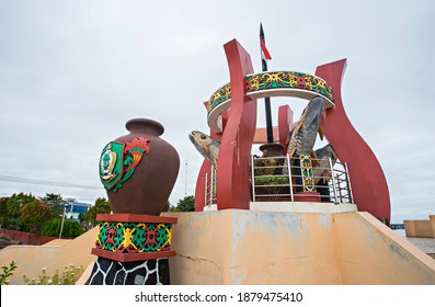 Sampit, Indonesia : Jelawat Monument, A Landmark And Icon Of Sampit City, Kotawaringin Timur, Central Kalimantan, Indonesia. Jelawat Fish Is A Local Fish From Mentaya River (12-2020).