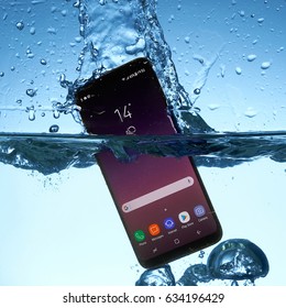 Samsung Galaxy S8 In Water