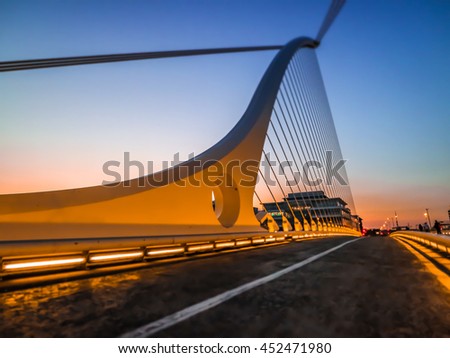  Samuel Beckett bridge sunset
