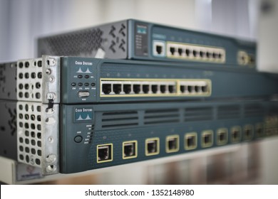 Imagenes Fotos De Stock Y Vectores Sobre Cisco Router