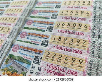 SAMUTSONGKHRAM, THAILAND - AUGUST 20, 2022: Thai Government Lottery On Stall For Sale, The Lottery Is Dawn On The 1st And 16th Of Every Month