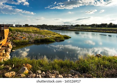 San Antonio River And Bridge