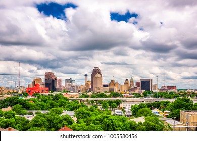 San Antonio, Texas, USA downtown skyline.
