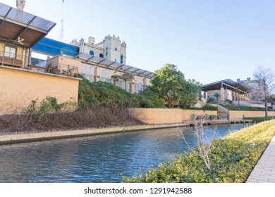 San Antonio, Texas / USA - January 19 2019:  The San Antonio Museum Of Art Houses A Great Collection Of Modern And Ancient Art Pieces, Located Right Next To The San Antonio River.