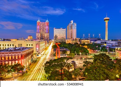 San Antonio, Texas, USA Skyline.