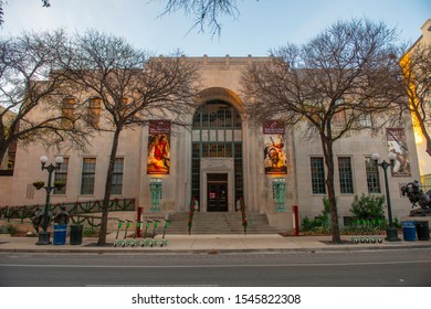 SAN ANTONIO, TX, USA - DEC. 11, 2018: San Antonio Museum Of Art At Sunrise In Downtown San Antonio, Texas, USA.