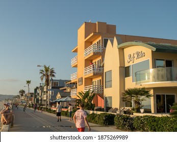 San Diego California USA - August 7th 2019 : Walking Through Mission Beach Ocean Front Walk.