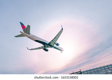 San Diego, USA, 2019. Delta Airlines plane. Travel, vacation concept
