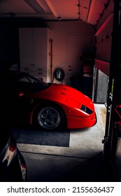 San Fran, CA, USA
November 1, 2021
Ferrari F40 In The Dark Of A Garage