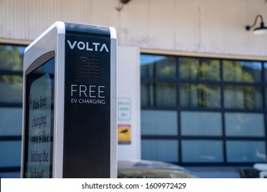 San Francisco, CA OCTOBER 5, 2019: Volta Car Charging Network Station Offering Free Ev Charging