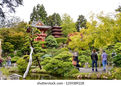 Imagenes Fotos De Stock Y Vectores Sobre Japanese Garden