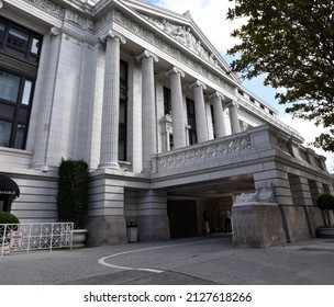 San Francisco, California USA February 18, 2022, Ritz Carton Luxury Hotel, Purchased The Building In 1991 Which Was Built In 1909 For Metropolitan Life Insurance Duplicating The Temple Of Commerce 