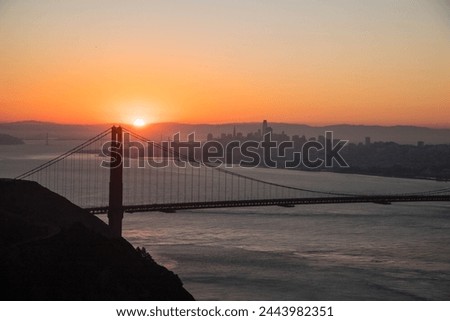 San Francisco Iconic Location, World Class City, California Coast, Golden Gate Bridge, Baker Beach, City Skyline, San Fran Skyline, Sunrise and Sunset, Golden Hour in California